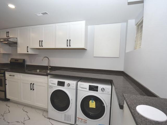 Townhouse for rent in Woburn, Ontario