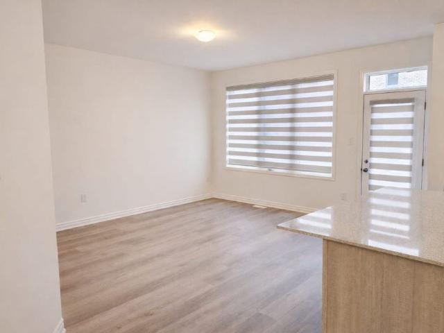 Townhouse for rent in Milton, Ontario