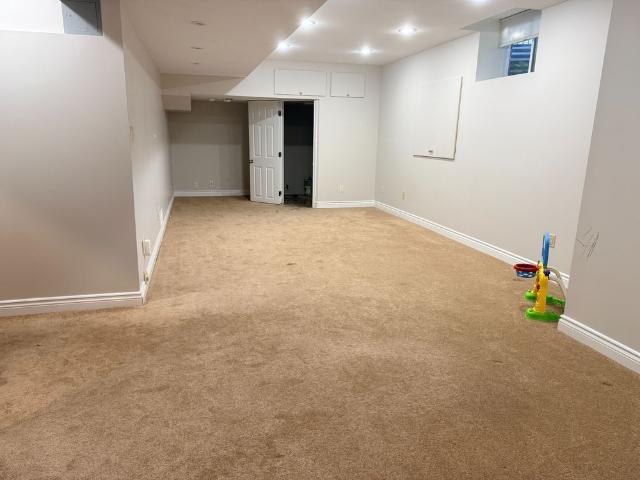 Townhouse for rent in Georgina, Ontario