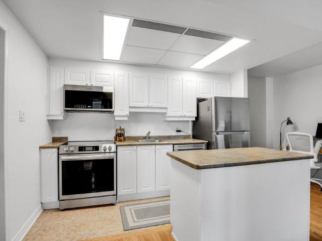 Apartment for rent in Mulhurst Bay, Ontario