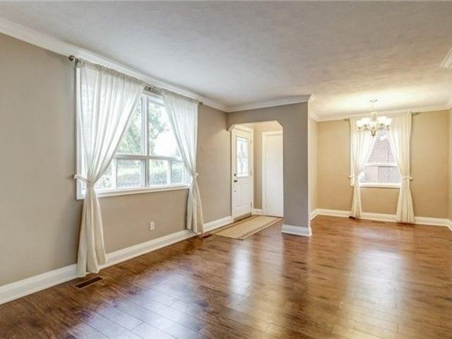House for rent in Burlington, Ontario