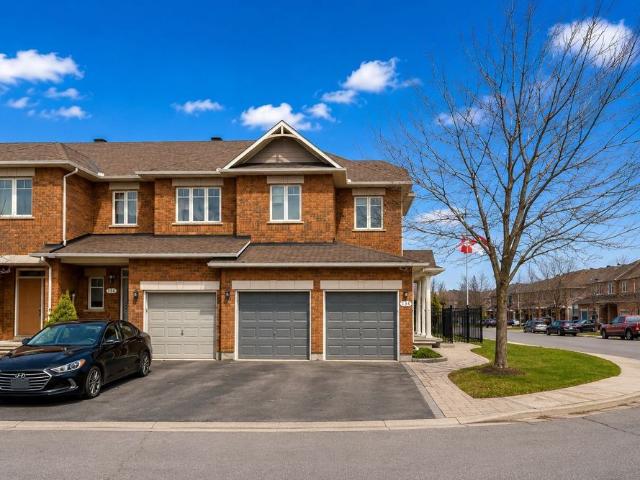 Townhouse for rent in Mulhurst Bay, Ontario