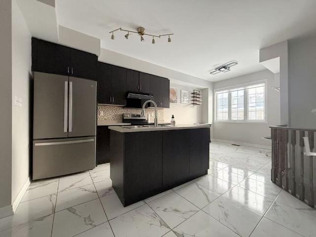 Townhouse for rent in Mississauga, Ontario