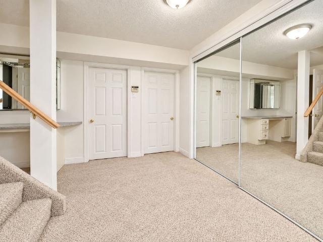 House for rent in Oakville, Ontario
