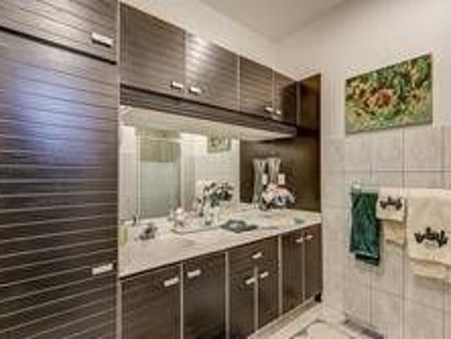 Apartment for rent in York, Ontario