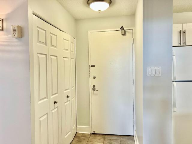 Apartment for rent in River, Ottawa
