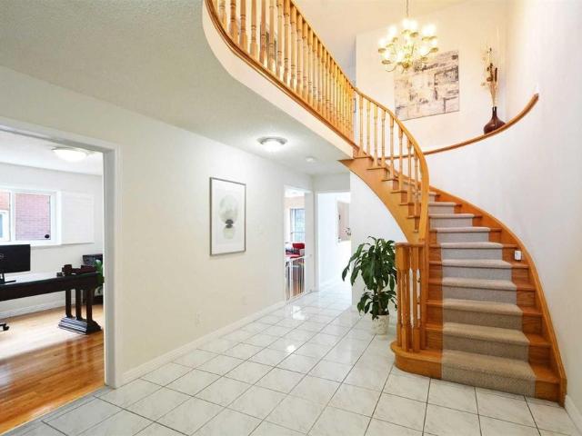 House for rent in Oakville, Golden Horseshoe