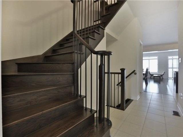 Townhouse for rent in Georgina, Ontario