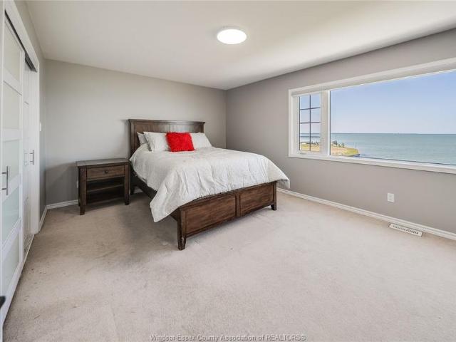 Apartment for rent in Oldcastle, Ontario