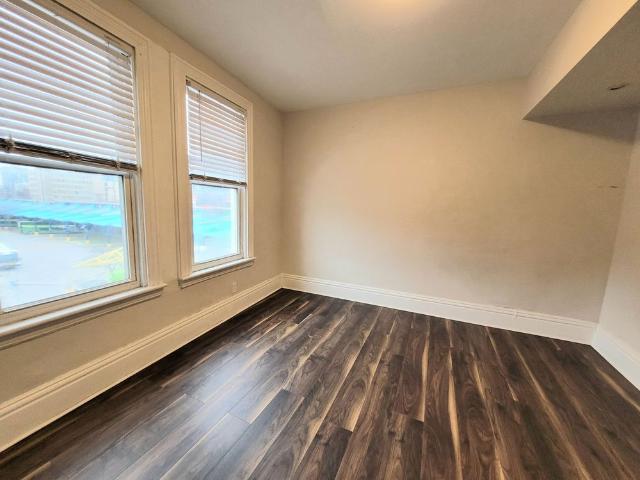 Apartment for rent in Ancaster, Ontario