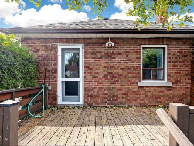 House for rent in Etobicoke—Lakeshore, Toronto