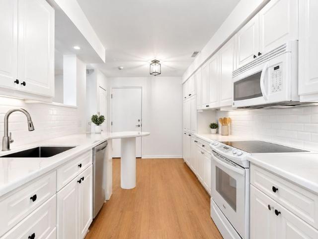 Apartment for rent in Glen Grove, Pickering