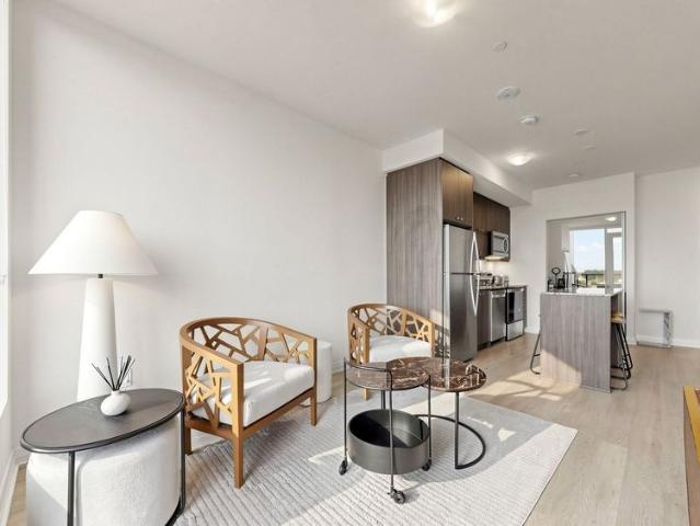 Apartment for rent in Oakville, Golden Horseshoe