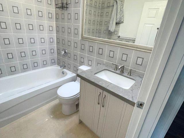 Apartment for rent in Woburn, Ontario