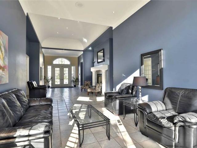 Apartment for rent in Burlington, Ontario