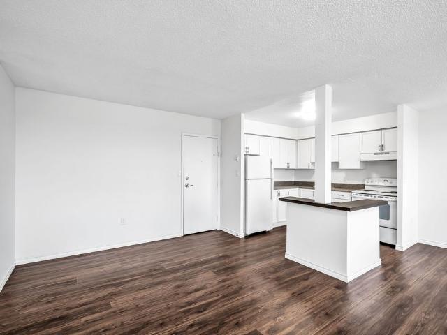 Apartment for rent in Durham, Ontario