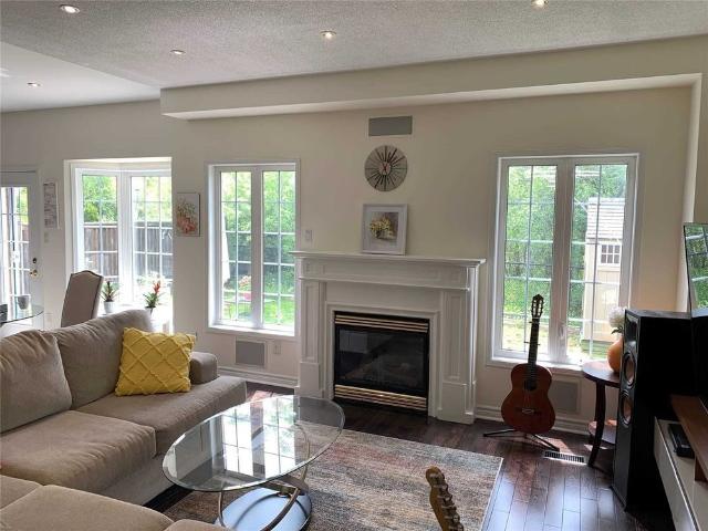House for rent in Richmond Hill, Golden Horseshoe