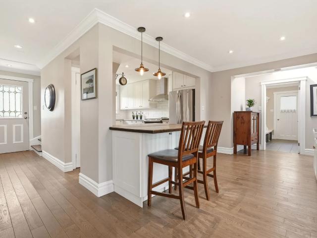 House for rent in Oakville, Golden Horseshoe