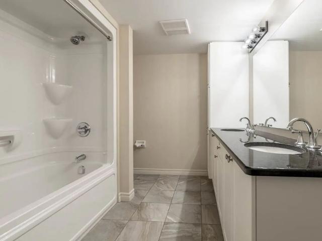 Apartment for rent in Milton, Golden Horseshoe
