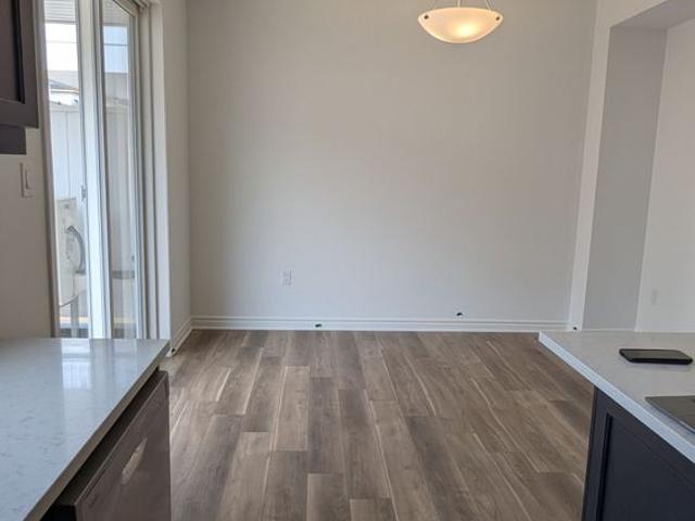 Townhouse for rent in Milton, Ontario