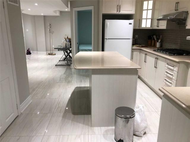 Apartment for rent in York, Ontario