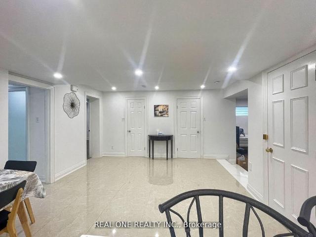 Apartment for rent in York, Ontario