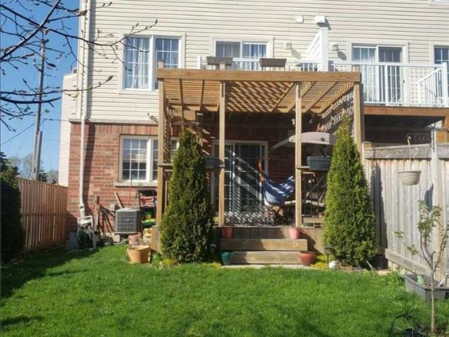 Townhouse for rent in Woburn, Ontario