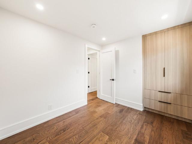 House for rent in Clarkson, Mississauga