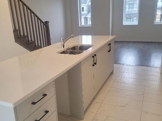 Townhouse for rent in Brant, Ontario