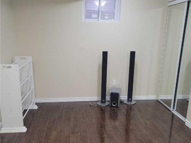 Apartment for rent in Durham, Ontario