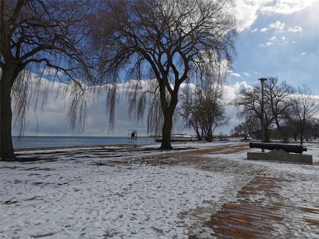 House for rent in Etobicoke—Lakeshore, Toronto