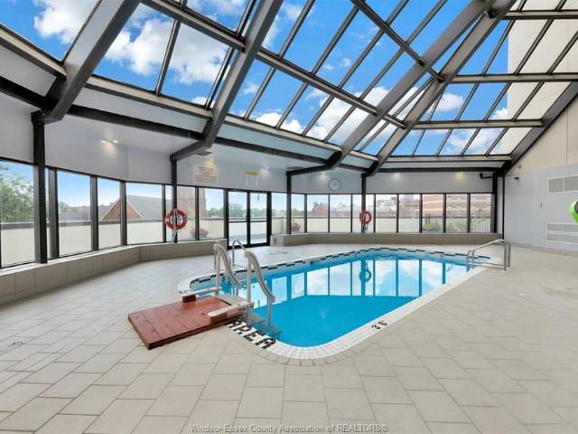 Apartment for rent in Lakeshore, Southwestern Ontario