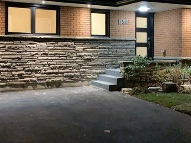 House for rent in Ancaster, Ontario