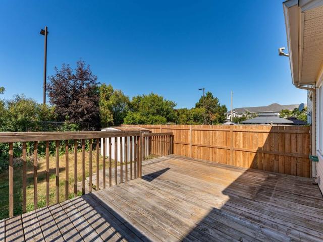 Townhouse for rent in Fallingbrook, Ottawa