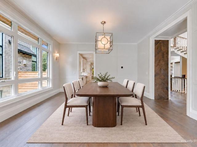 House for rent in Ennisclare Park, Oakville