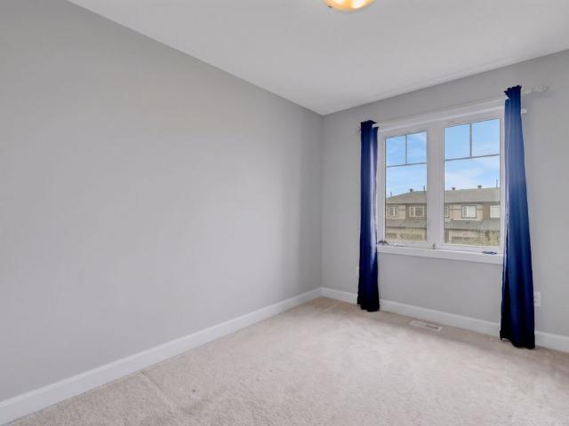 Townhouse for rent in Mulhurst Bay, Ontario