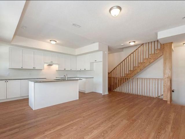 Townhouse for rent in Milton, Ontario