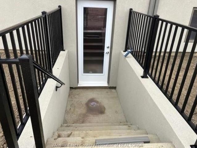 Room for rent in Town of Essex, Southwestern Ontario