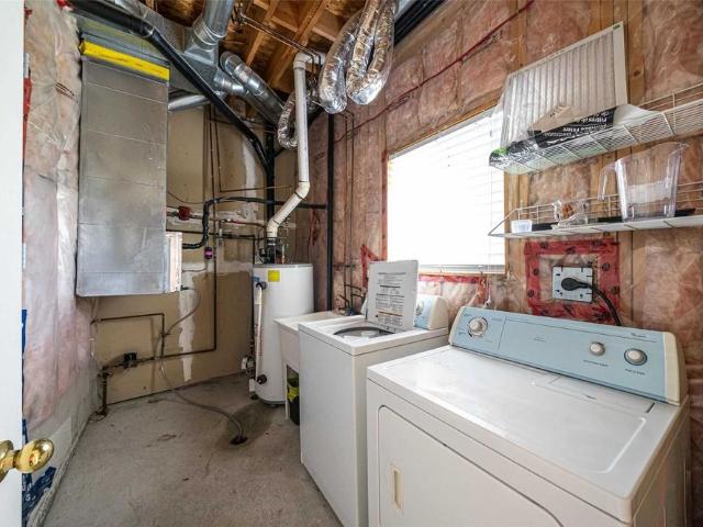 Townhouse for rent in Pickering, Golden Horseshoe