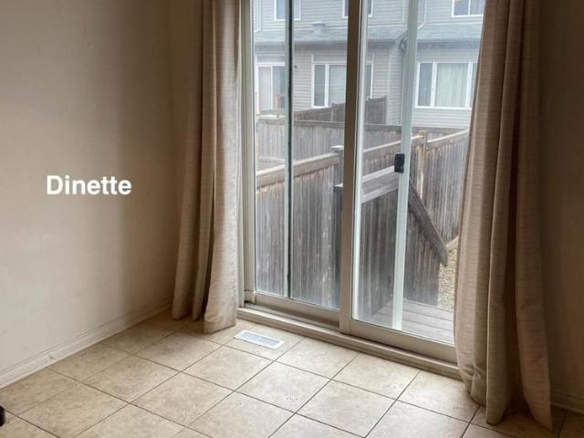 Townhouse for rent in Mulhurst Bay, Ontario