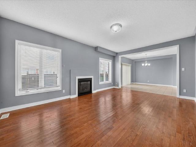 House for rent in Pickering, Golden Horseshoe