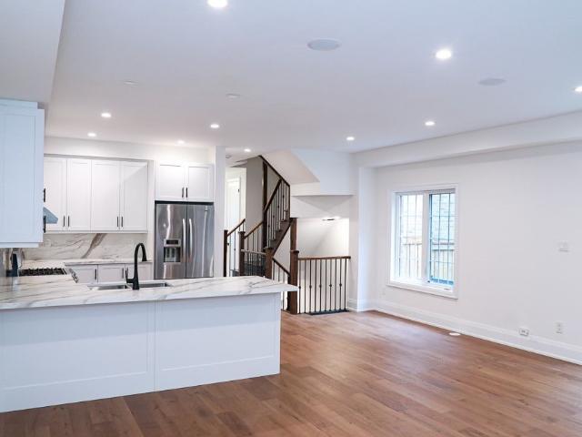 Townhouse for rent in Mississauga, Ontario
