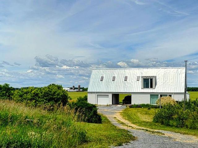 House for rent in Ontario