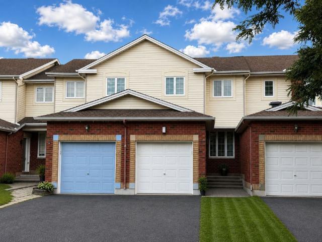 Townhouse for rent in Mulhurst Bay, Ontario