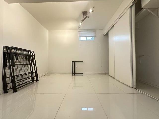 Apartment for rent in York, Ontario