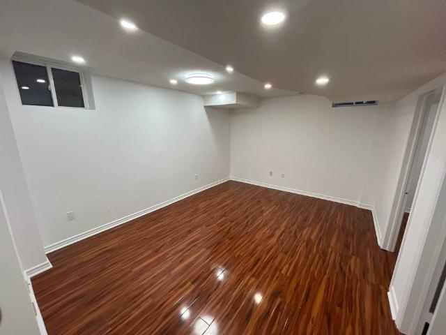 Apartment for rent in York, Ontario
