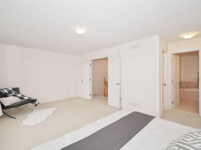 Townhouse for rent in Mulhurst Bay, Ontario