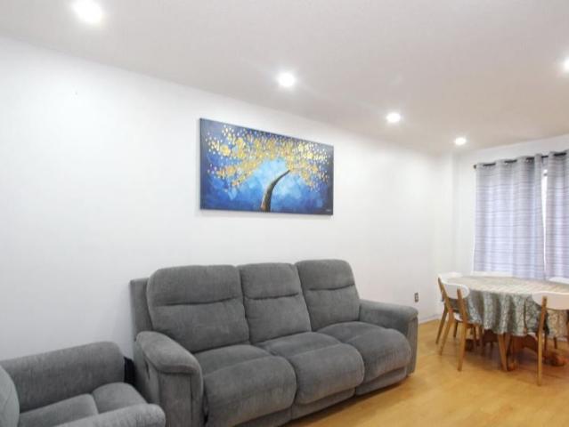 House for rent in Brampton, Golden Horseshoe
