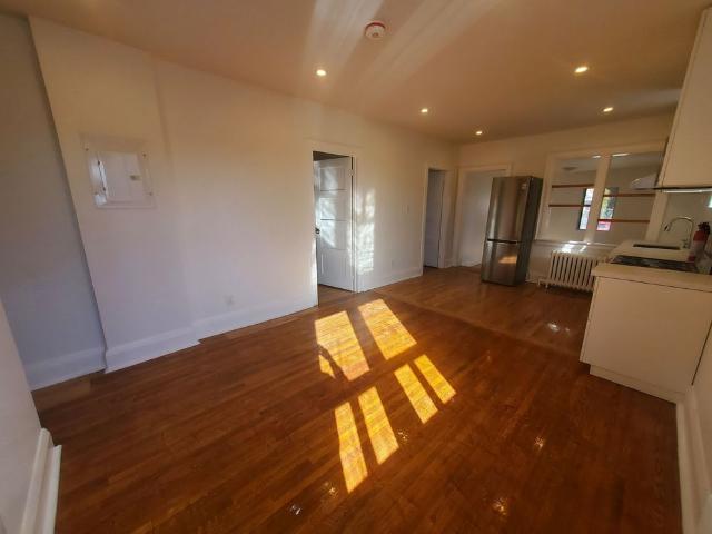 Apartment for rent in Davenport, Toronto