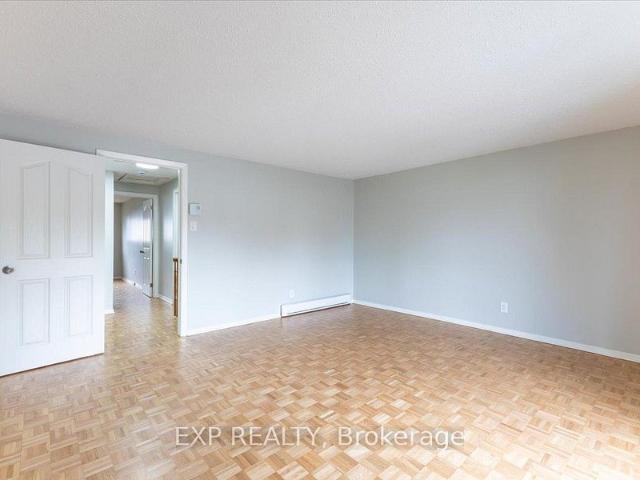 Townhouse for rent in Mulhurst Bay, Ontario